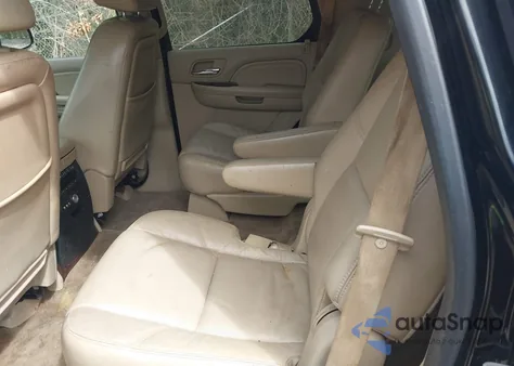 2009 Cadillac Escalade Standard из США, поврежденный, VIN 1GYFK23269R124693